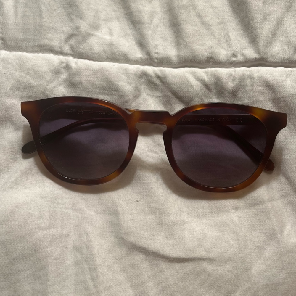 Illestiva sunglass